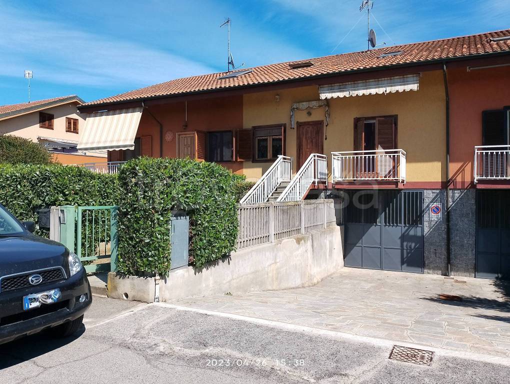 Villa a Schiera in vendita a None via Chisone, 15