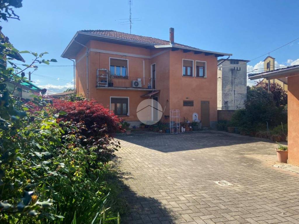 Casa Indipendente in vendita a Cossato via Spolina, 89