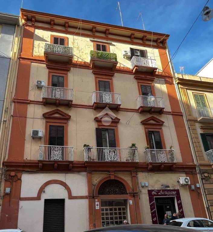 Appartamento in vendita a Taranto via Giuseppe Mazzini, 51