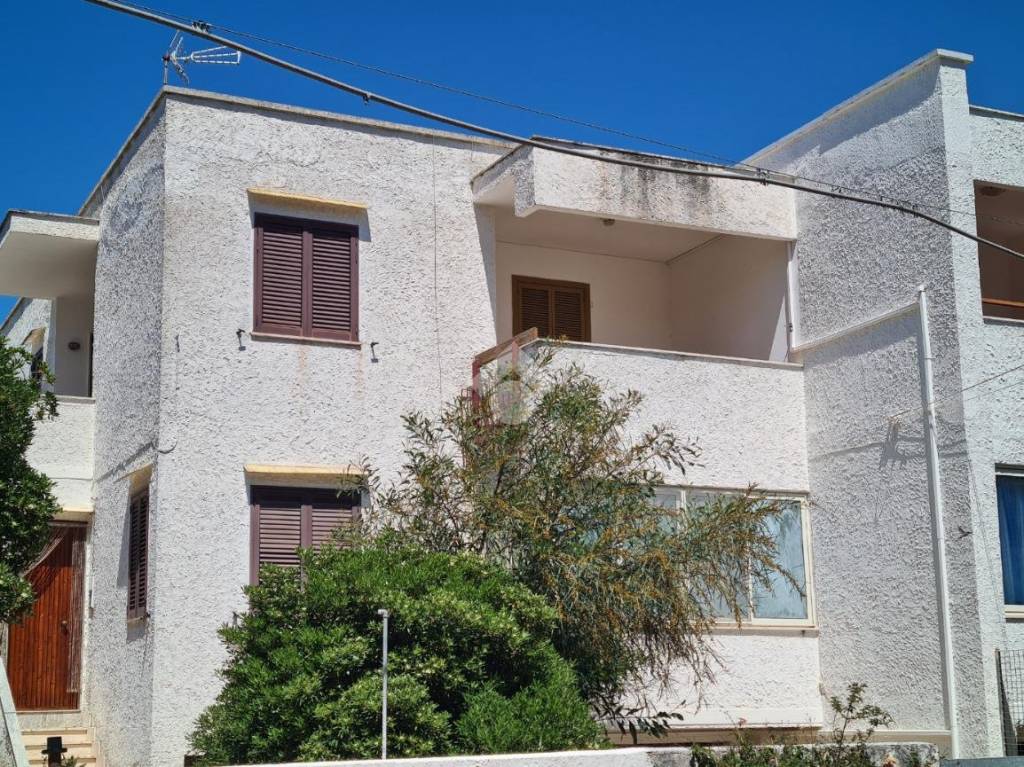 Villa Bifamiliare in vendita a Gallipoli via delle Ginestre, 5