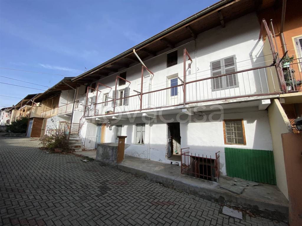 Casa Indipendente in vendita a Sala Biellese via La Marmora, 10