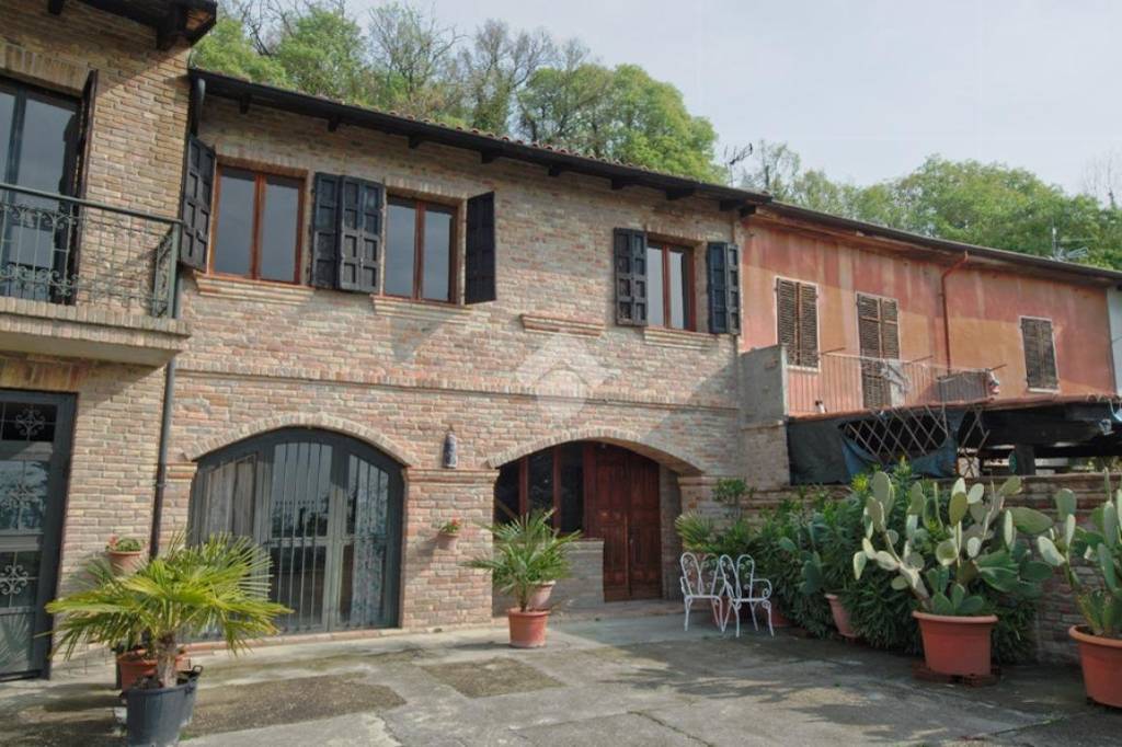 Casa Indipendente in vendita a Castelletto Merli via Terfangato, 30