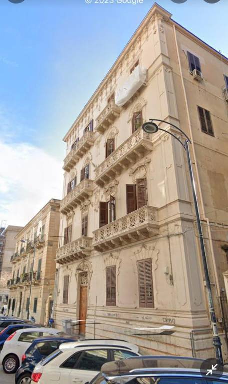 Ufficio in vendita a Palermo via Giosuè Carducci, 29