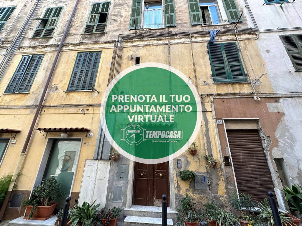 Appartamento in vendita a Ventimiglia via Giuseppe Garibaldi