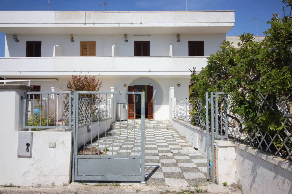 Villa in vendita a Melendugno via 2 Giugno