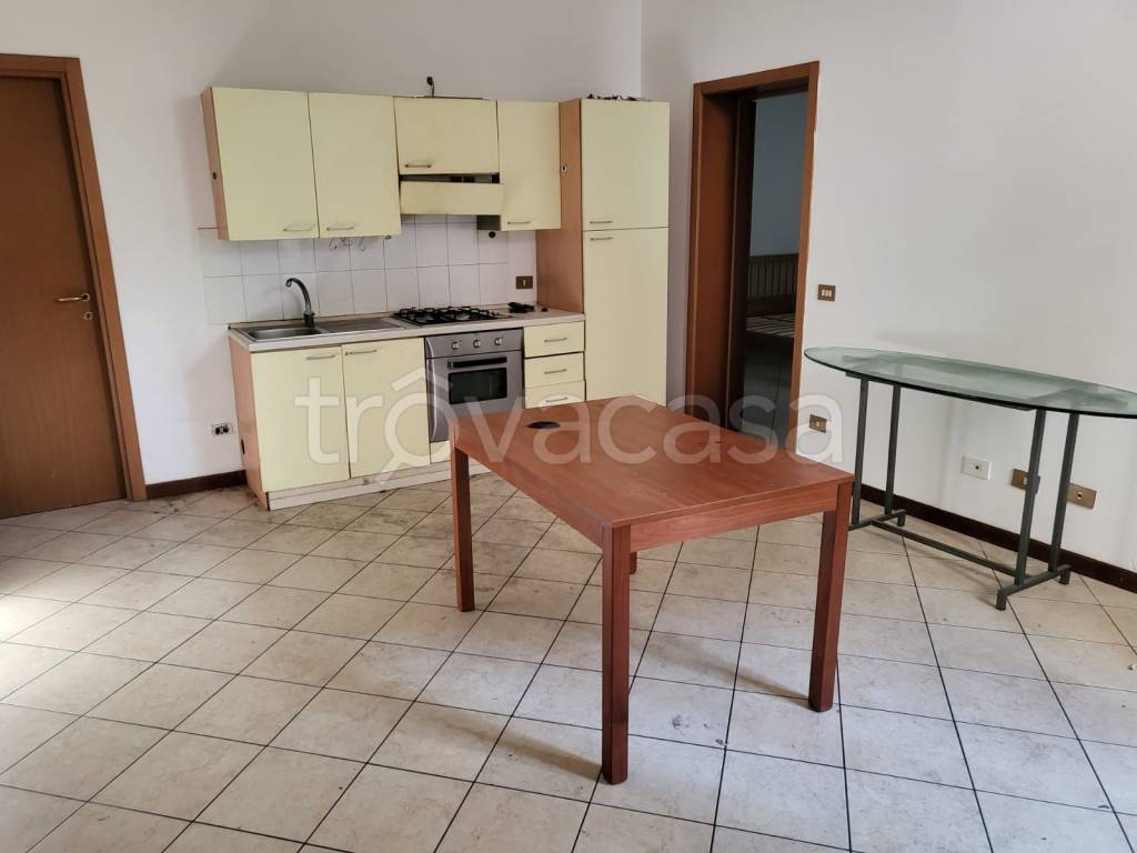 Appartamento in vendita a Piacenza via Gaspare Landi, 13