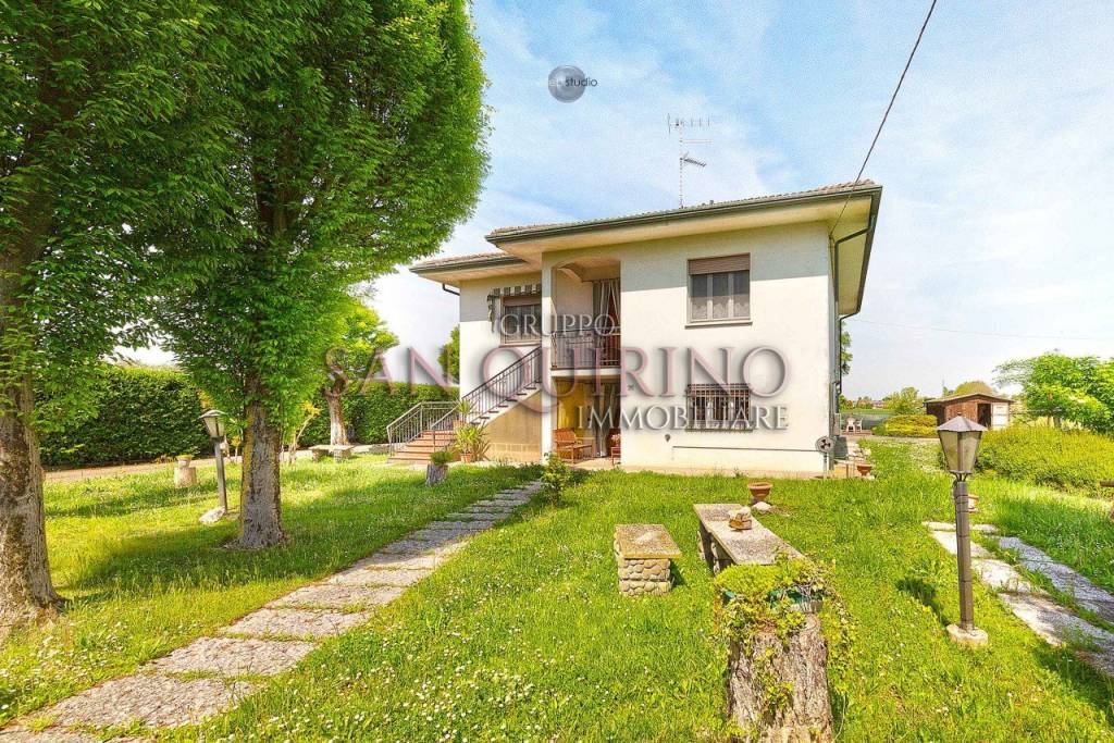 Villa in vendita a Moglia via tullie, 35