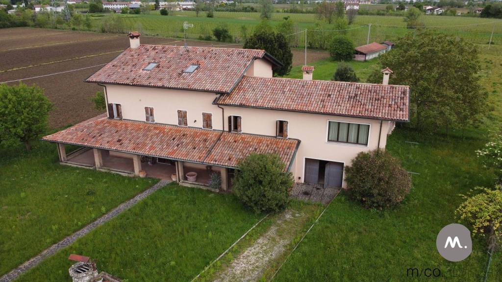 Villa in vendita a Sacile strada San Giovanni di Livenza, 16
