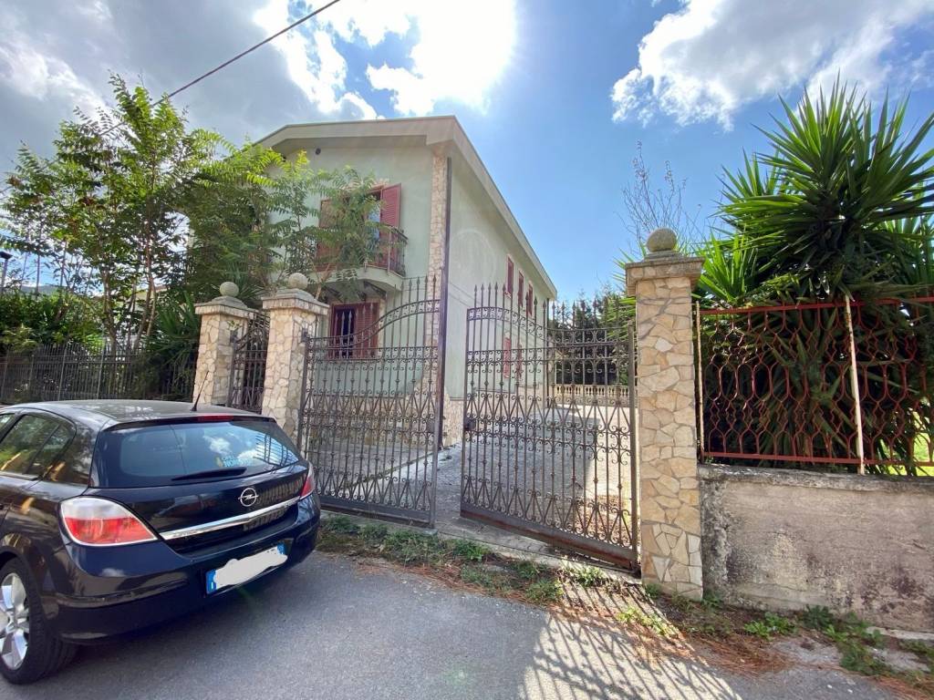 Villa in vendita a Torretta contrada San Niccolo s.n.c