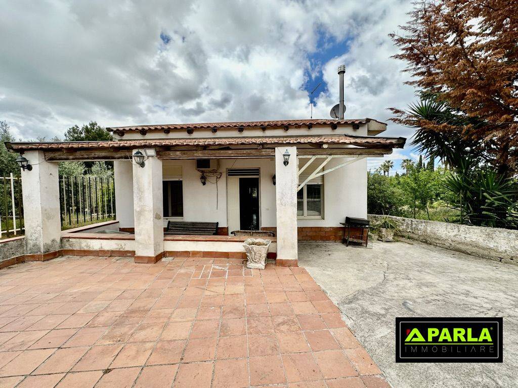 Villa in vendita a Canicattì strada Provinciale 73, 20