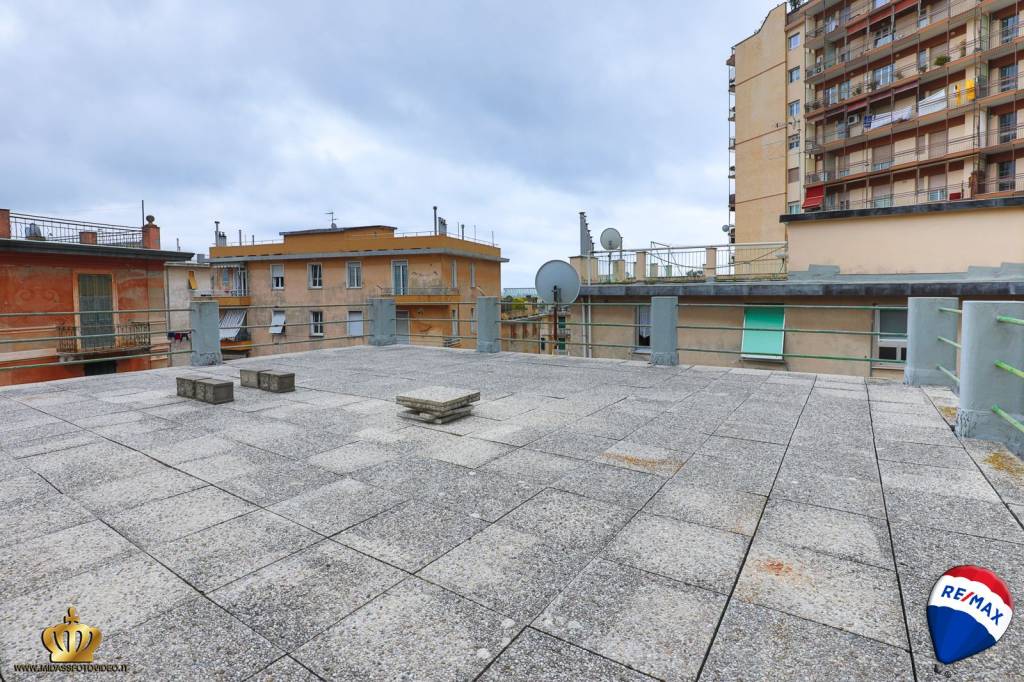 Appartamento in vendita a Genova via Rexello, 8