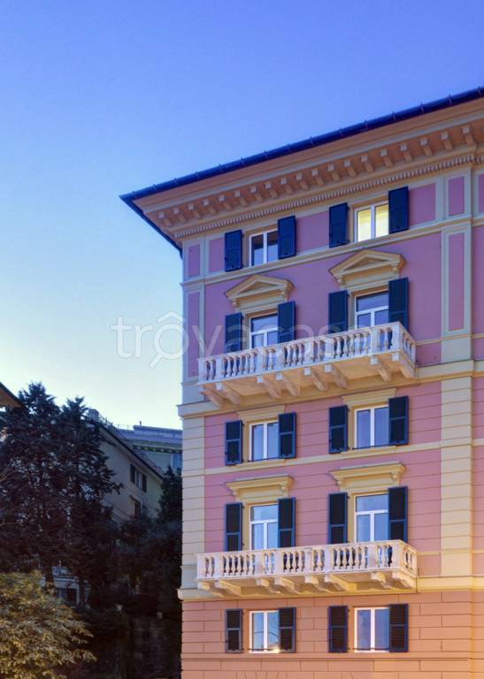 Appartamento in vendita a Genova passo Caporale Pietro Barsanti, 1