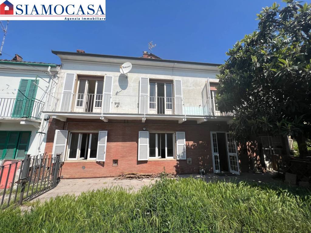 Villa in vendita a San Salvatore Monferrato via Guglielmo Marconi, 52