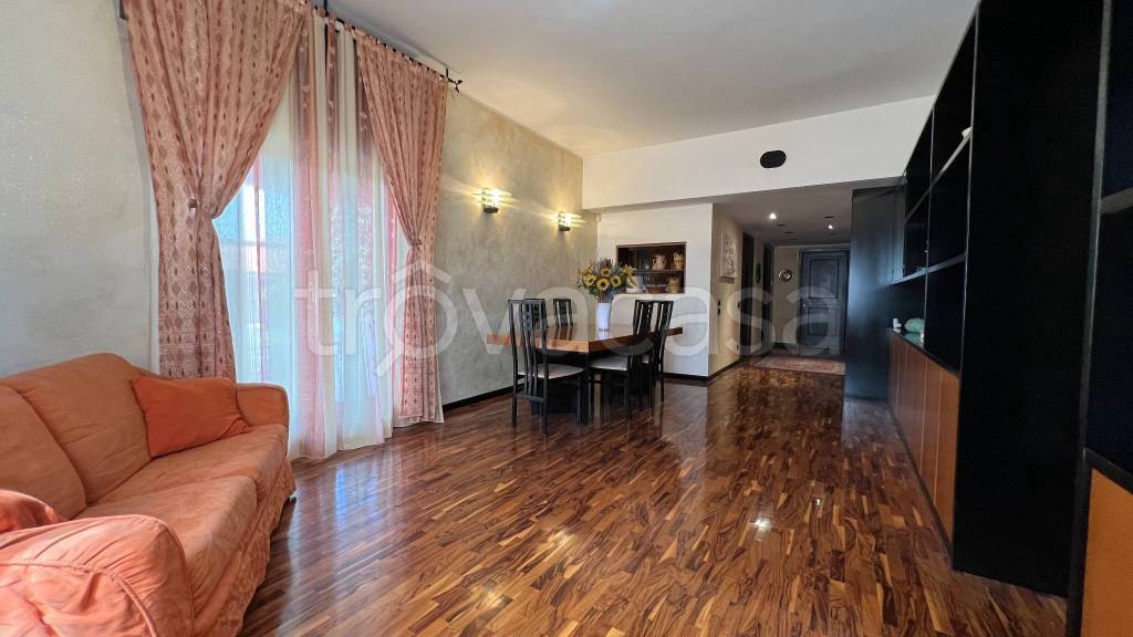 Appartamento in vendita ad Arluno