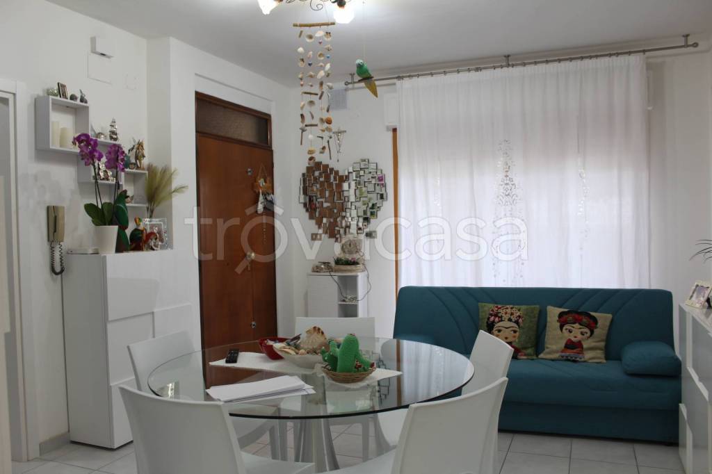 Appartamento in vendita a Giulianova via Annunziata, 42