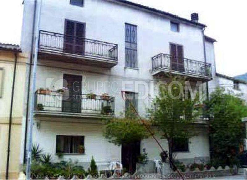 Appartamento all'asta a Fagnano Castello via Mafalda di Savoia, 92