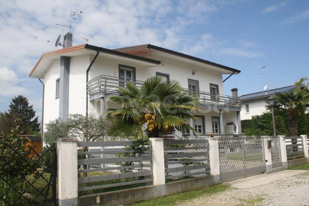 Casa Indipendente in vendita a Tricesimo via Matteotti, Tricesimo
