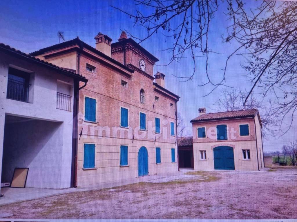 Villa Bifamiliare in in vendita da privato a Mirandola via Forna, 29