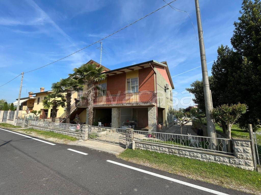 Casa Indipendente in in vendita da privato ad Argenta via Vincenzo Antonellini, 39