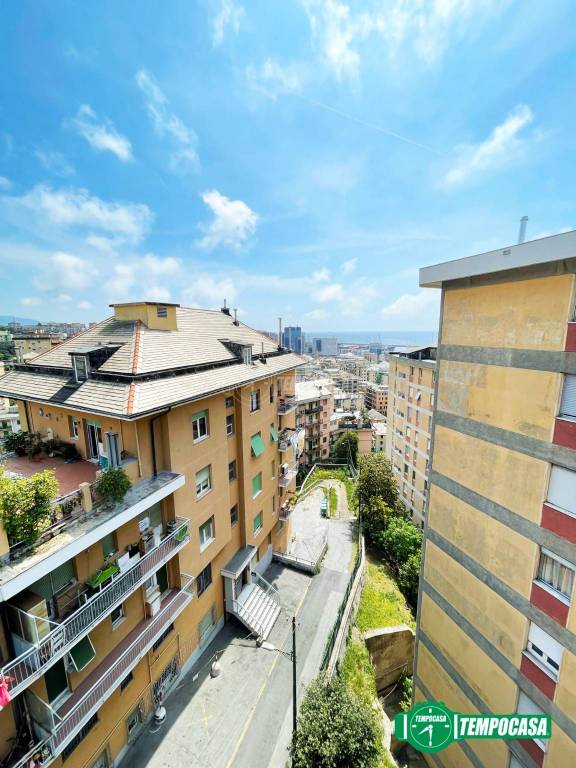 Appartamento in vendita a Genova via Mario Tosa, 37