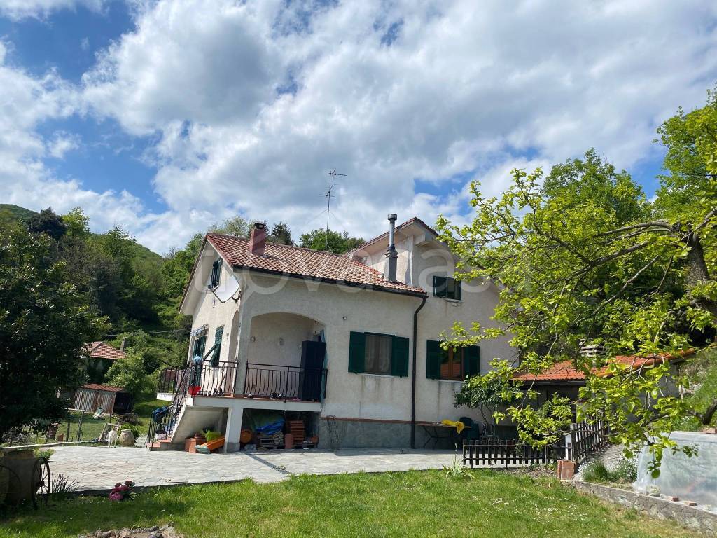 Casa Indipendente in in vendita da privato a Stella strada Provinciale di stella-san Bernardo