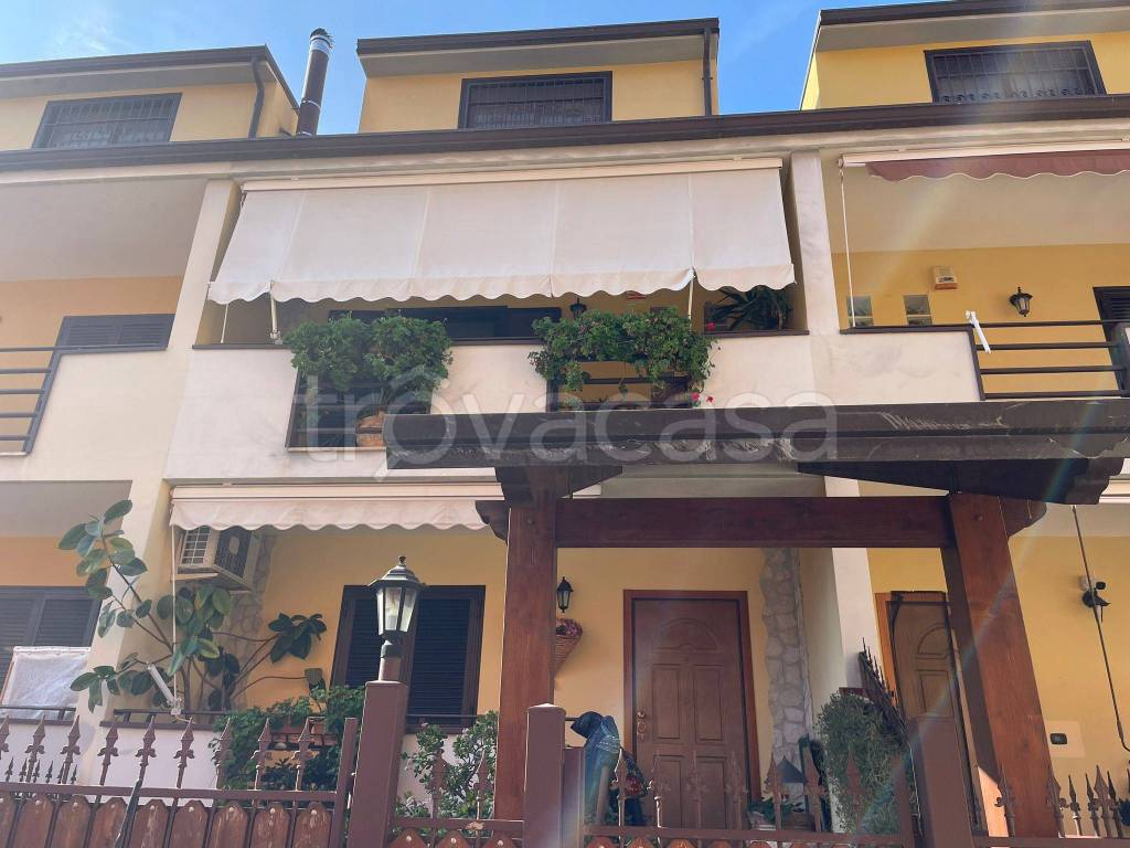 Villa a Schiera in vendita a Capua via Unità d'Italia