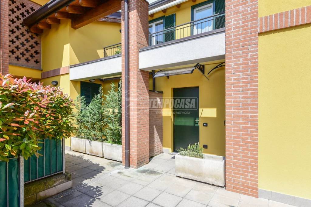 Appartamento in vendita a Eupilio via Roma