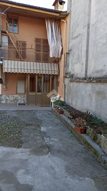 Casa Indipendente in vendita a Ciriè via sismonda, 32
