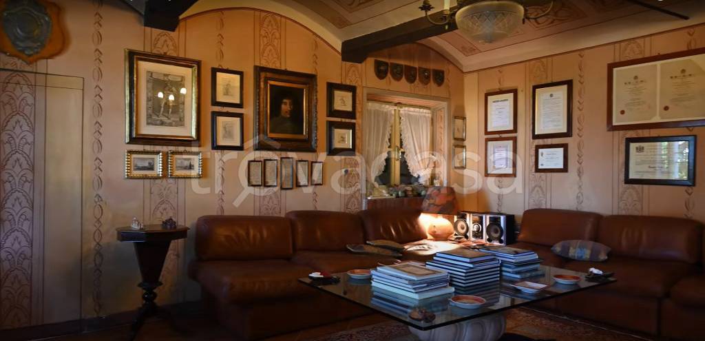 Villa Bifamiliare in vendita a Quattro Castella