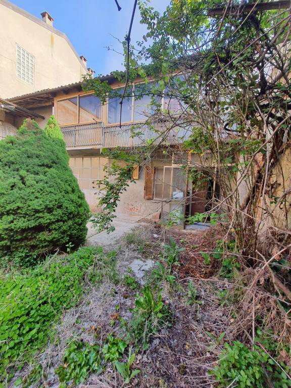 Casa Indipendente in vendita a Refrancore via Camillo Benso di Cavour, 6