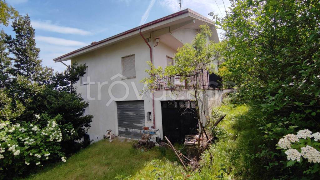 Villa in vendita a Lerma via Dante, 9