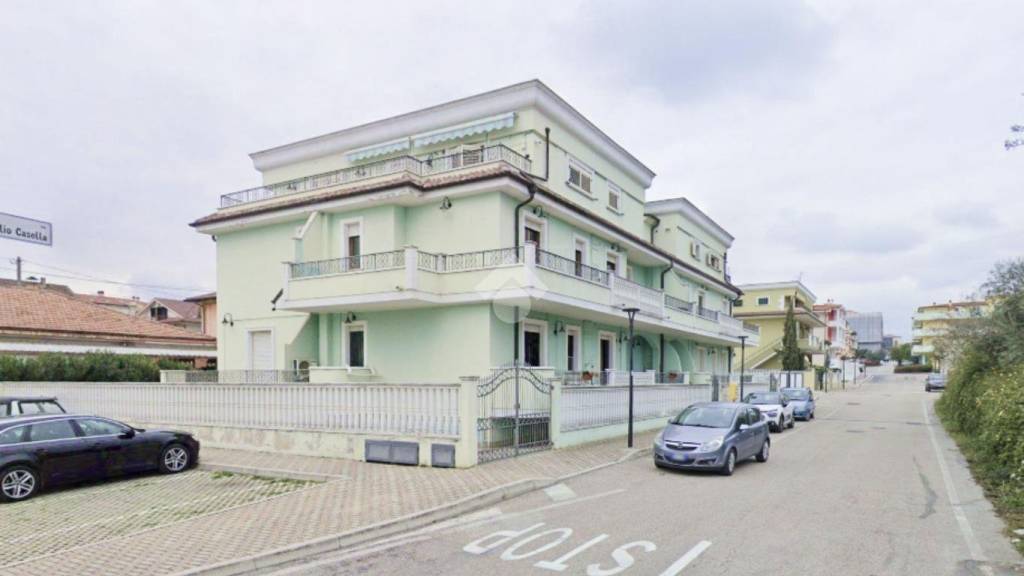Appartamento in vendita a Cepagatti via Emilio Casella, 50