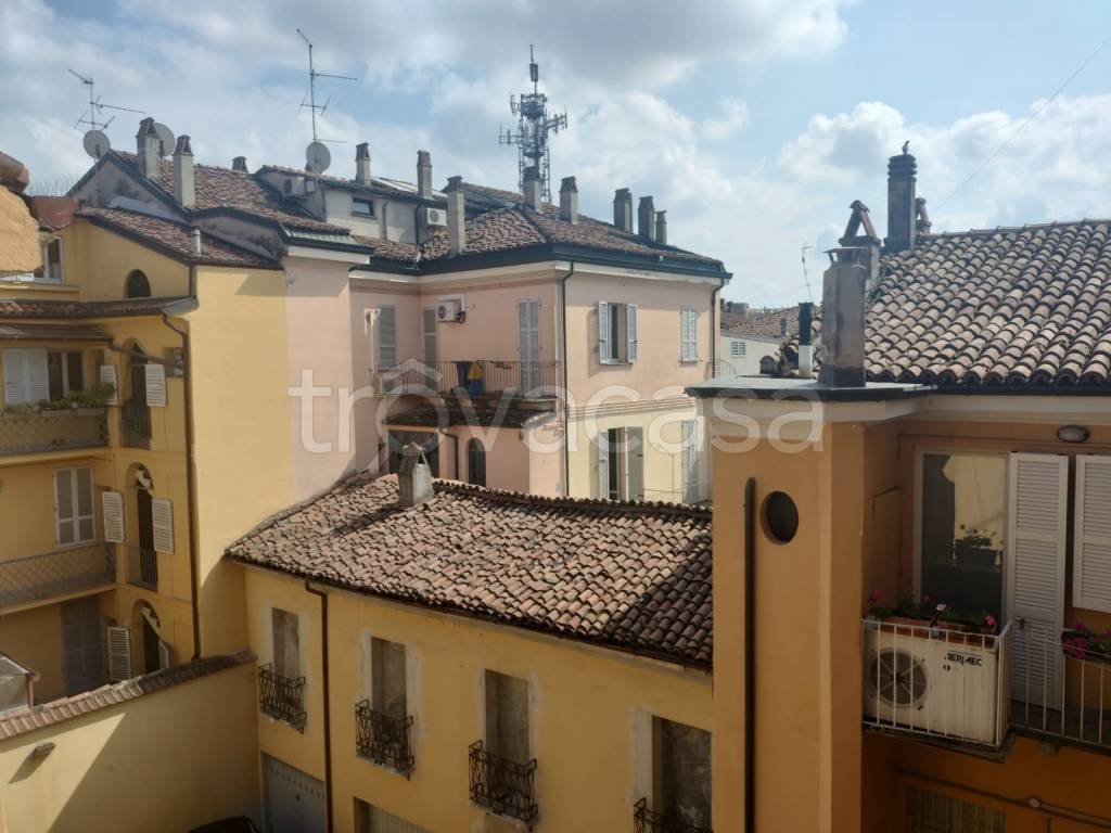 Appartamento in vendita a Piacenza via San Giovanni