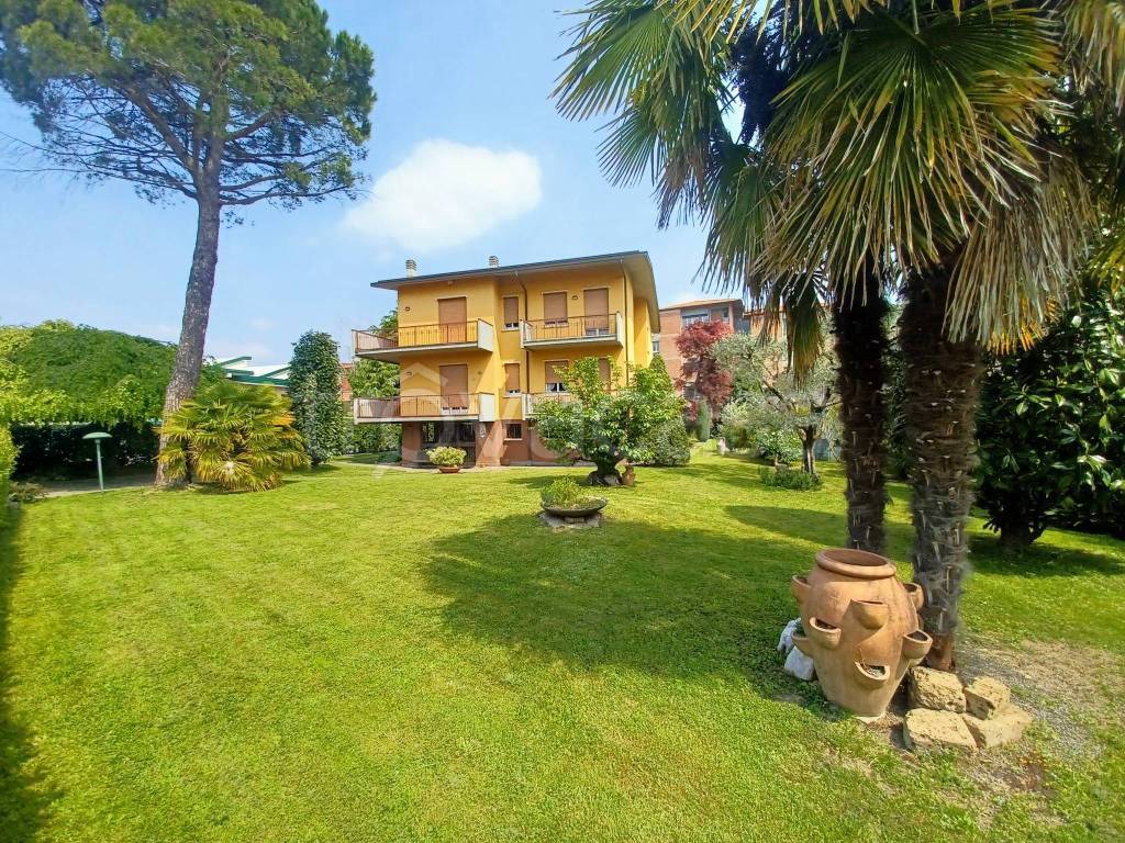Villa in vendita a Ponteranica via Serena, 6