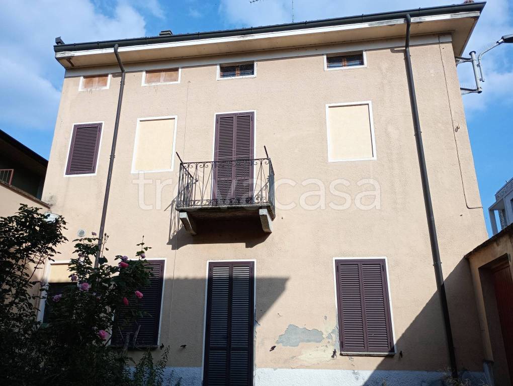 Villa in vendita a Mede via Giacomo Matteotti