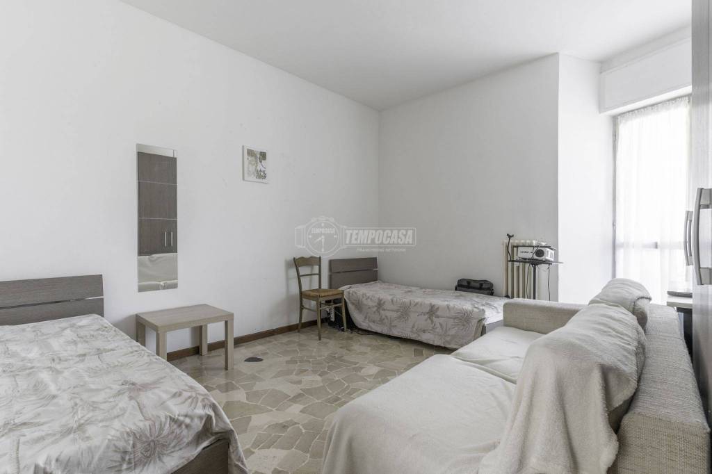 Appartamento in vendita a Milano via Francesco Brioschi 49