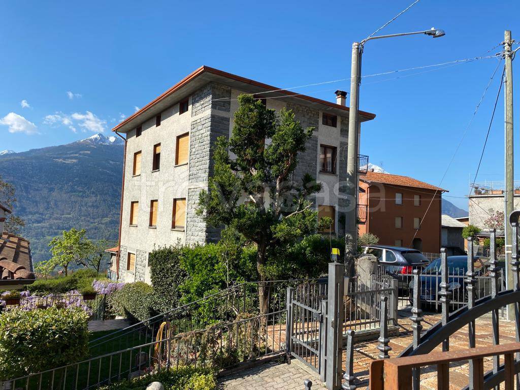 Villa Bifamiliare in vendita a Mello via Bondo, 14