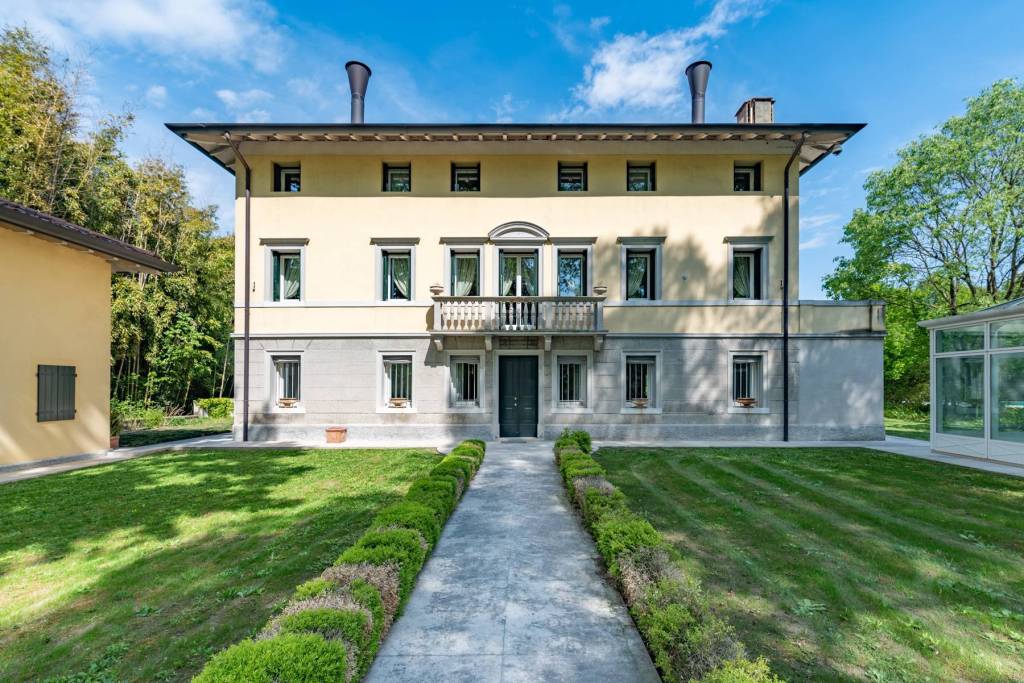 Villa in vendita a Porcia via Marconi