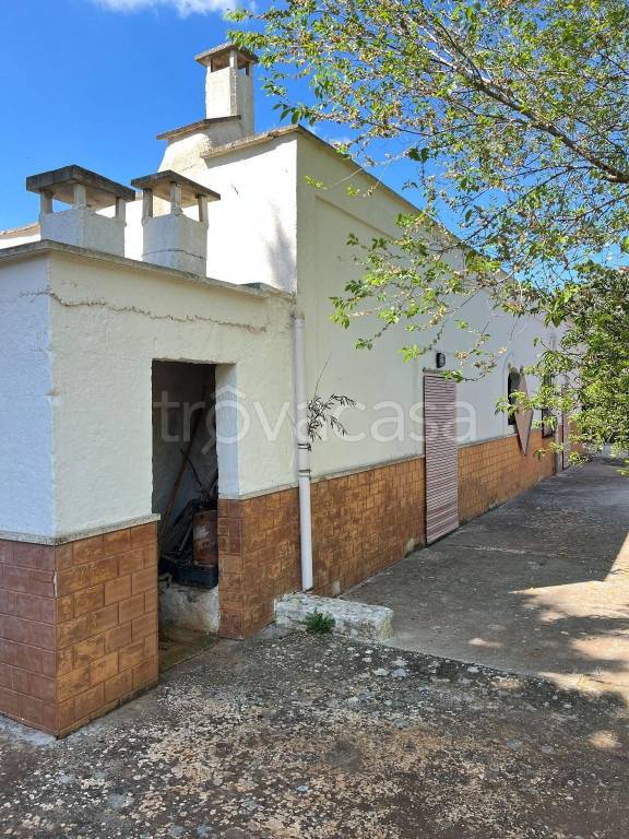 Casale in vendita a Ceglie Messapica ss581