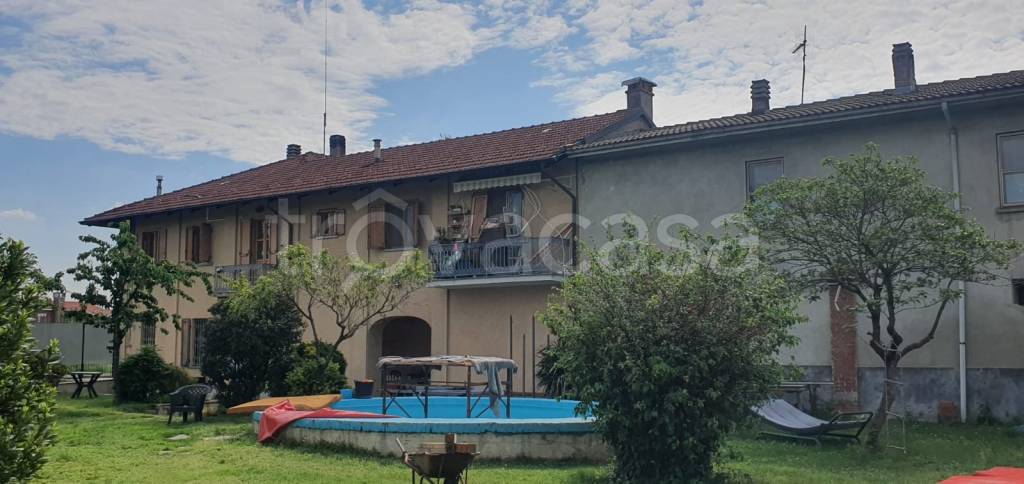 Casale in vendita a Rivalta di Torino via Filippo Turati, 27