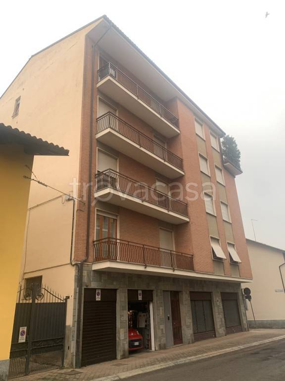 Appartamento in vendita a Poirino via Jacopo Arpino, 28
