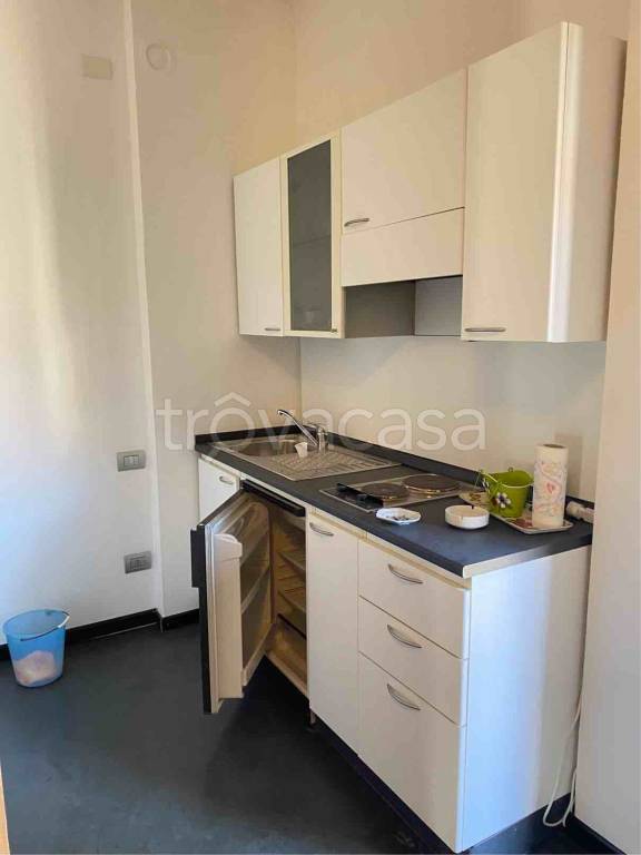 Appartamento in vendita a Erba piazza Padania, 12