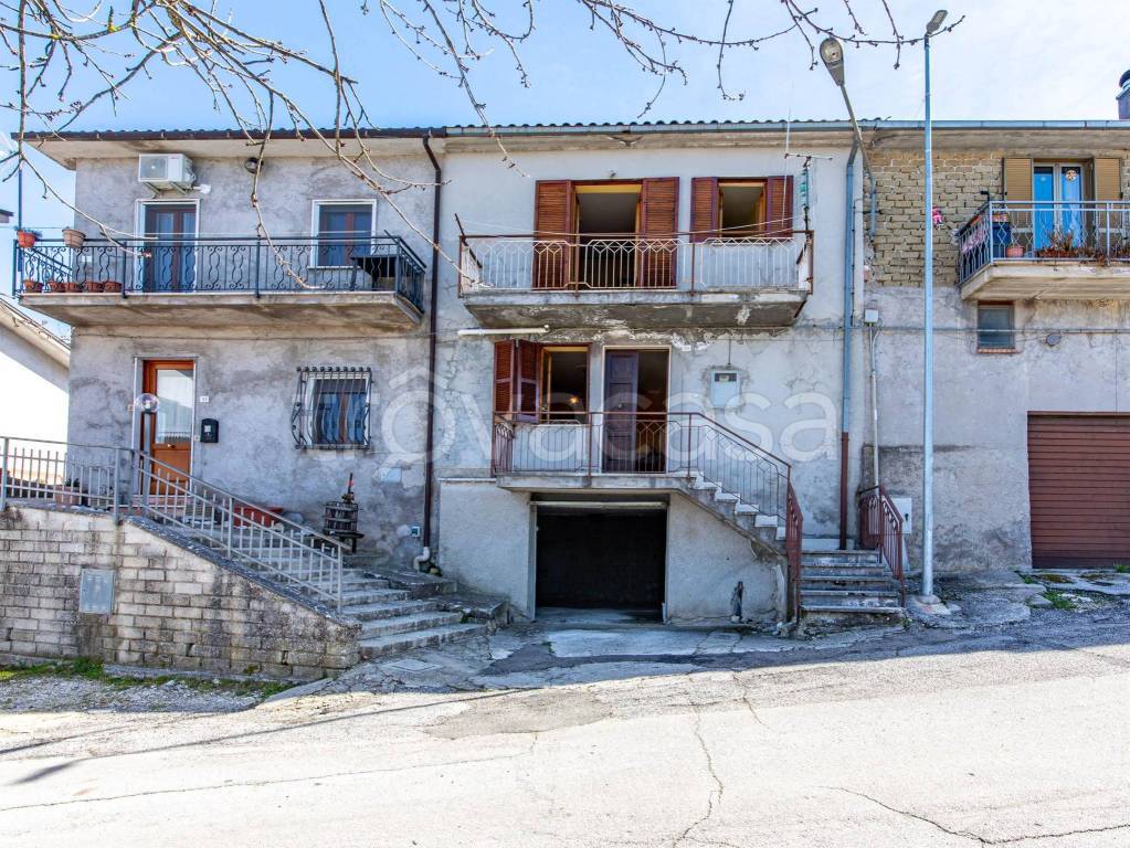 Casa Indipendente in vendita a Longone Sabino via dell'Immagine