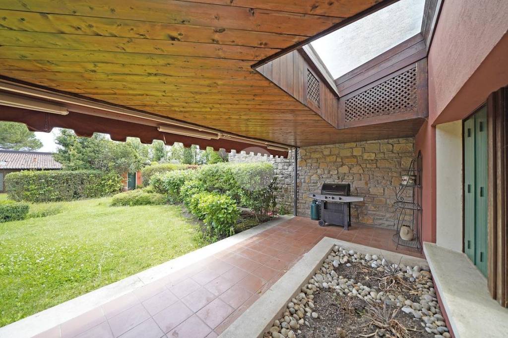 Villa a Schiera in vendita a Soiano del Lago via 10 Giornate, 12