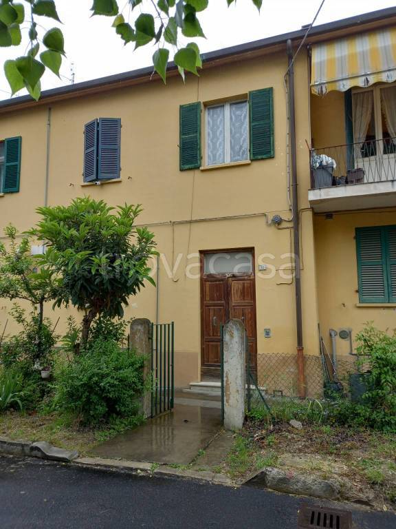 Appartamento in in vendita da privato a Colli al Metauro via Vittorio Veneto, 32