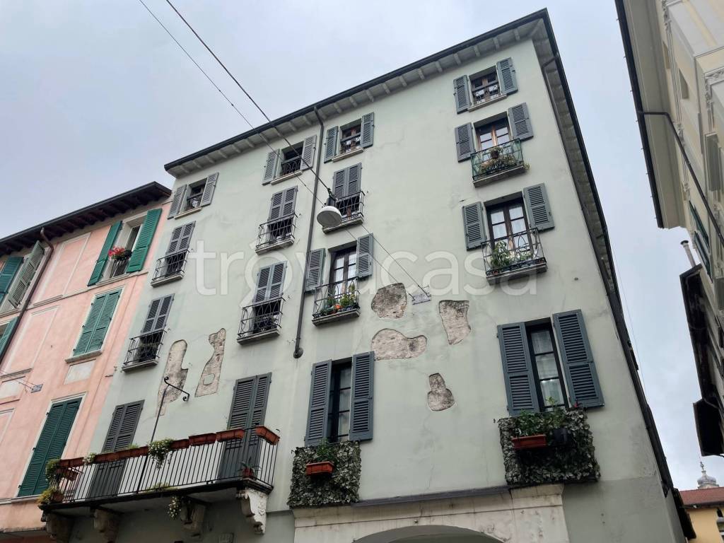 Appartamento in vendita a Brescia corso Giuseppe Garibaldi, 11