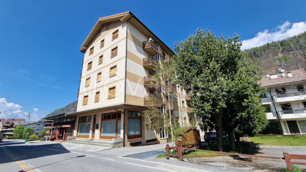 Appartamento in vendita ad Aprica via Europa, 85