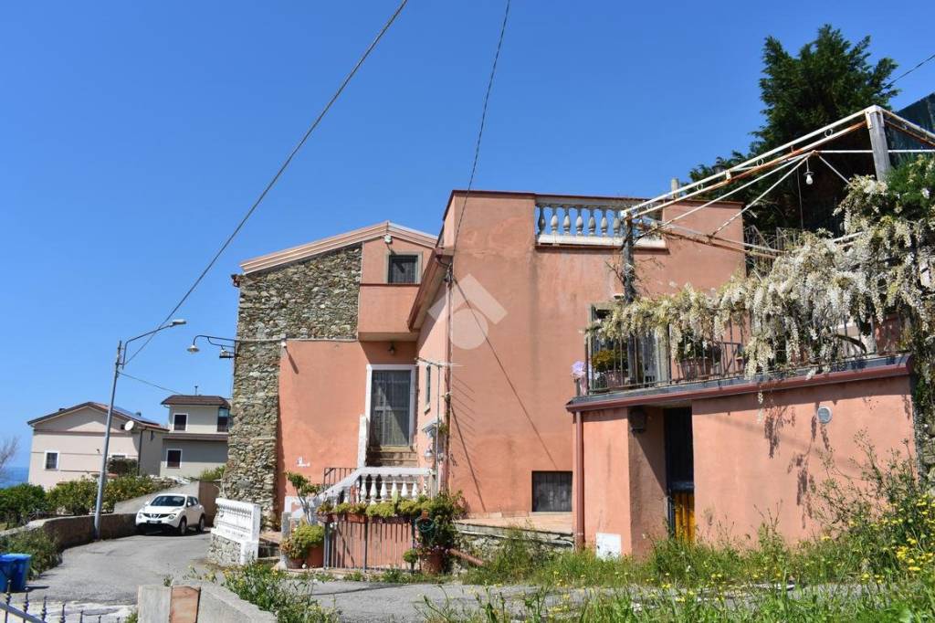 Casa Indipendente in vendita a Fuscaldo via Porticello