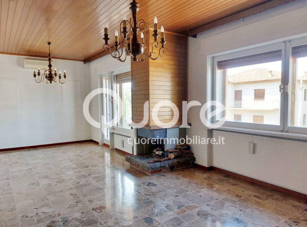 Casa Indipendente in vendita a Udine via pola, udine