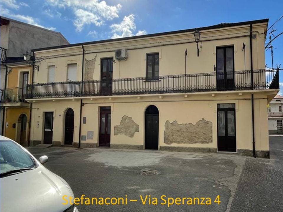 Ufficio in affitto a Stefanaconi via Speranza, 4